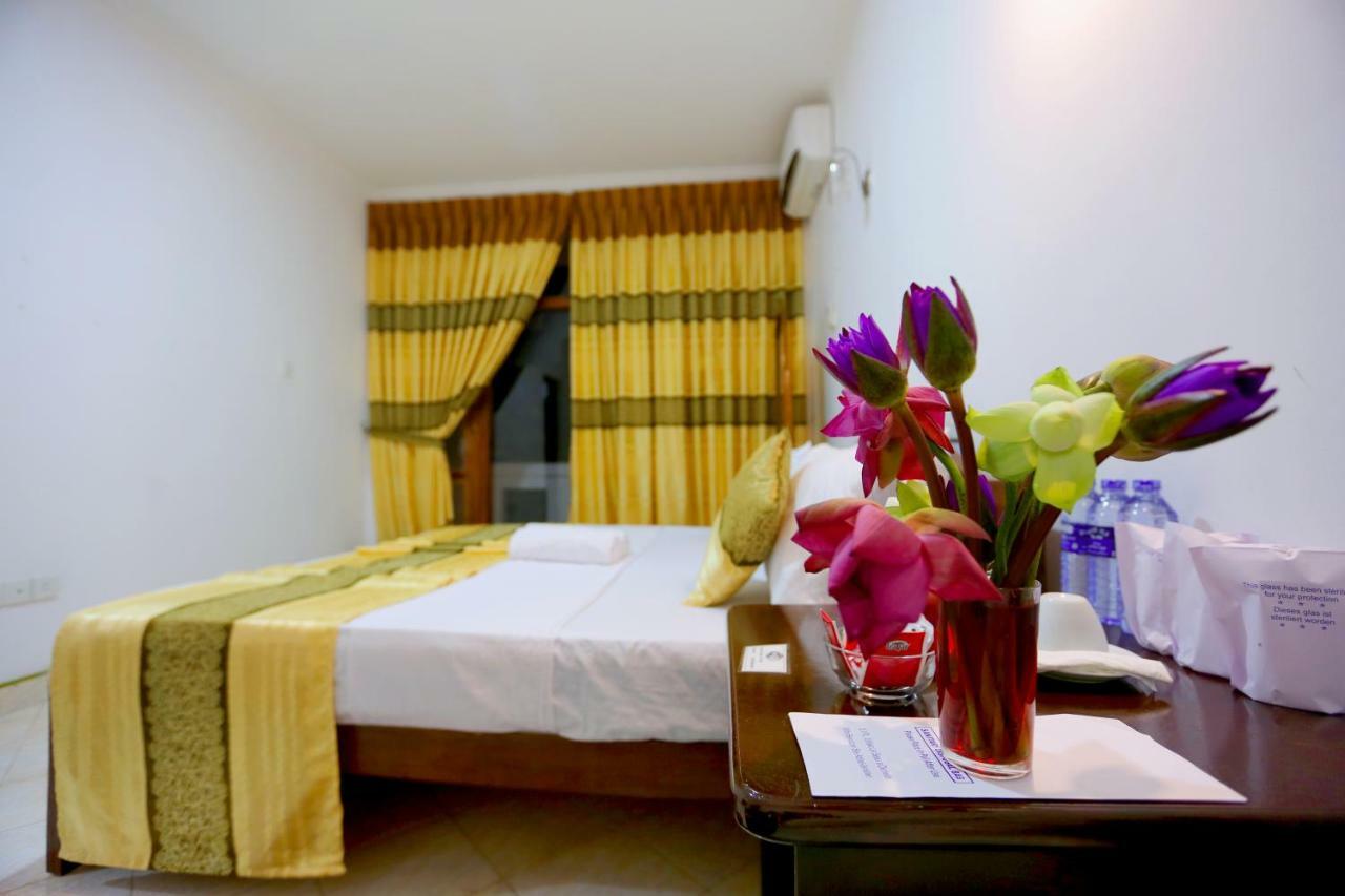 Hotel Mahaweli Spring Sirimalwatta Εξωτερικό φωτογραφία